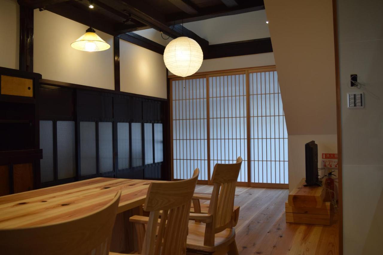 ホテル Gokayama Base 南砺市 エクステリア 写真